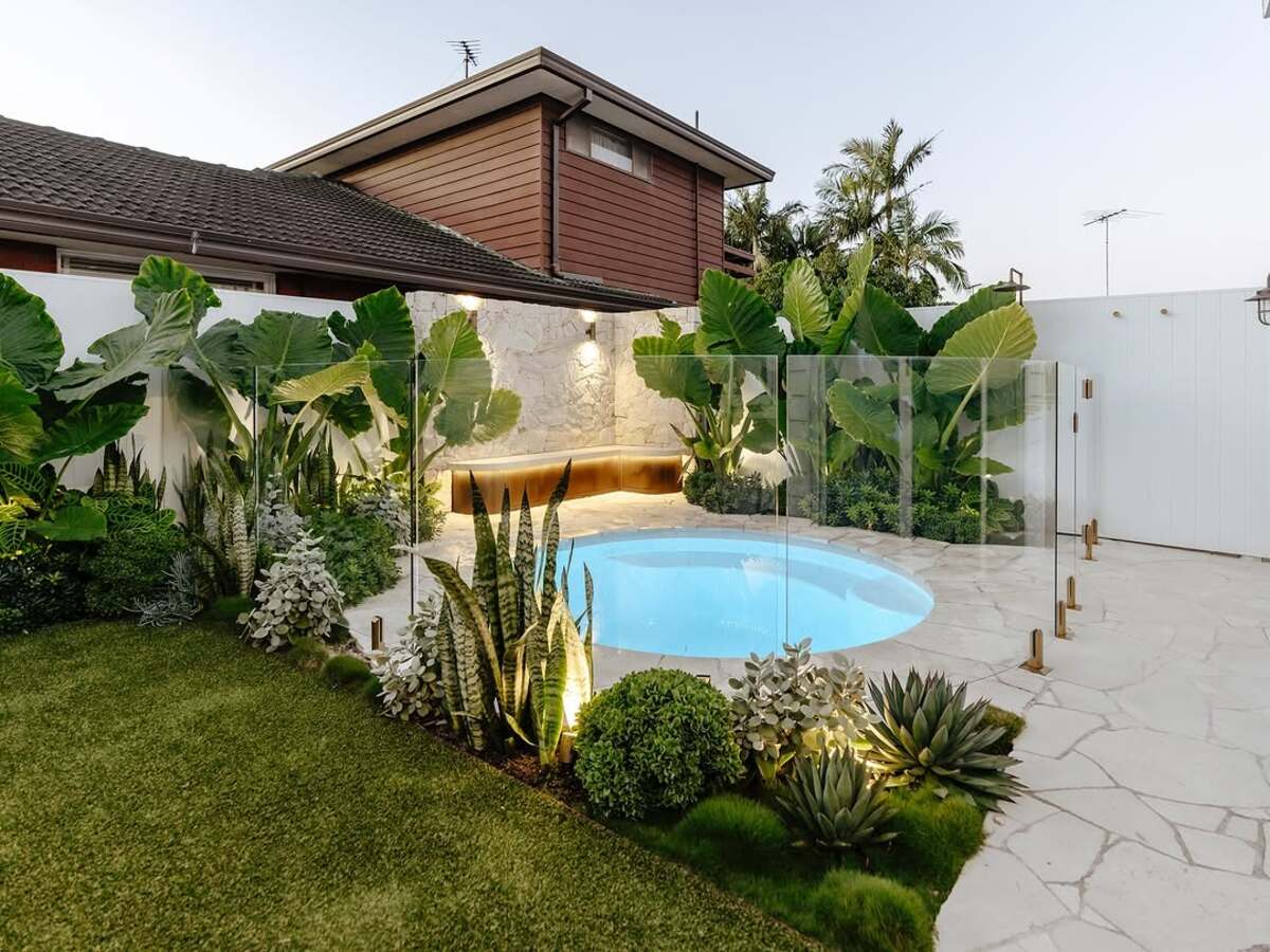 stunning-small-garden-design-10 stunning small garden design 10